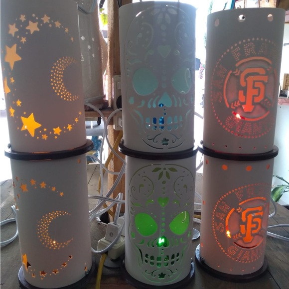 Sugar Skull Lamp - Picture 2 of 2